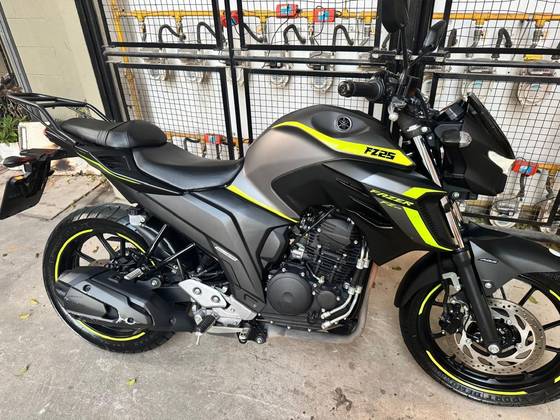 YAMAHA FZ25 FAZER ABS YAMAHA FZ25 FAZER ABS